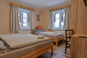 Pokoj č. 5, 6, 7 – Třípokojový apartmán